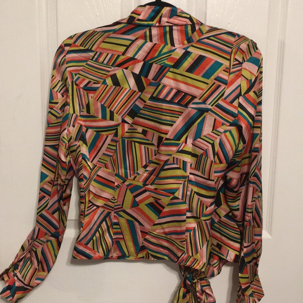4 for $20 SPENCER JEREMY SILKY WRAP TOP - Picture 5 of 5